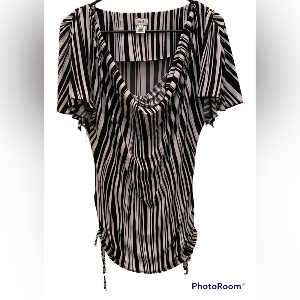 Cache black and white cowl neck slit short sleeve blouse, Medium